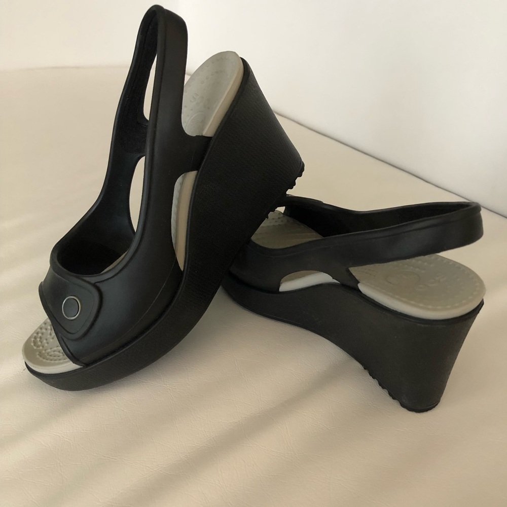 Croc Wedge Sandler’s